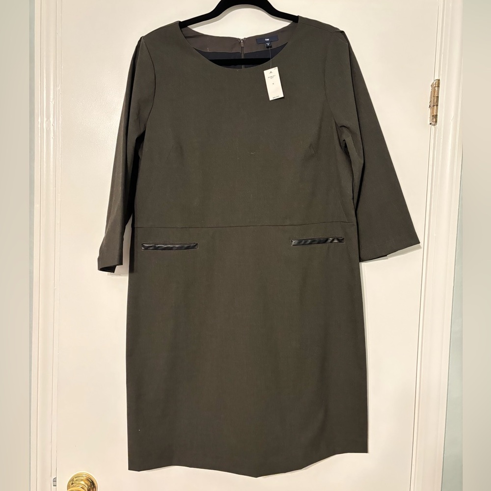GAP shift dress